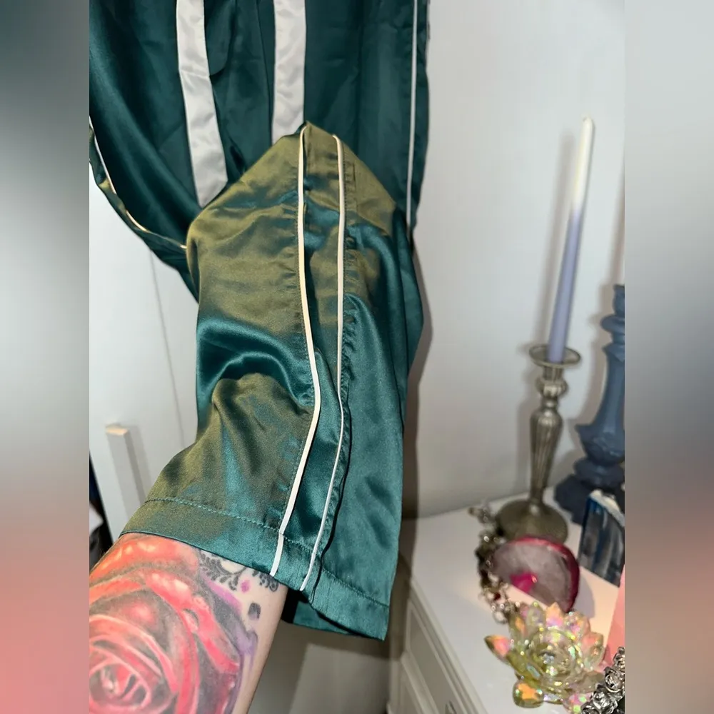 NWOT Abercrombie & Fitch Satin Green Pajama Pants - Image 7