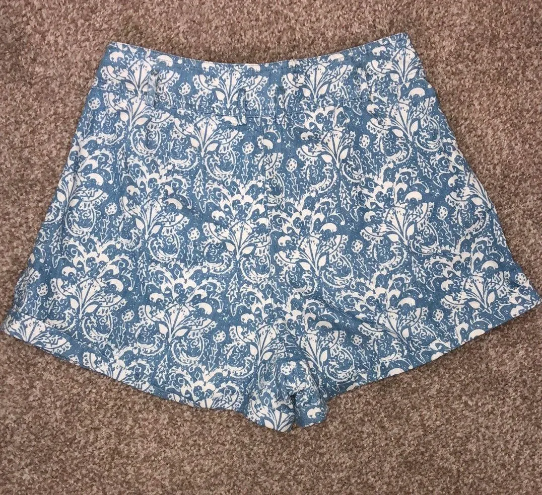 High waisted Shorts - Image 3