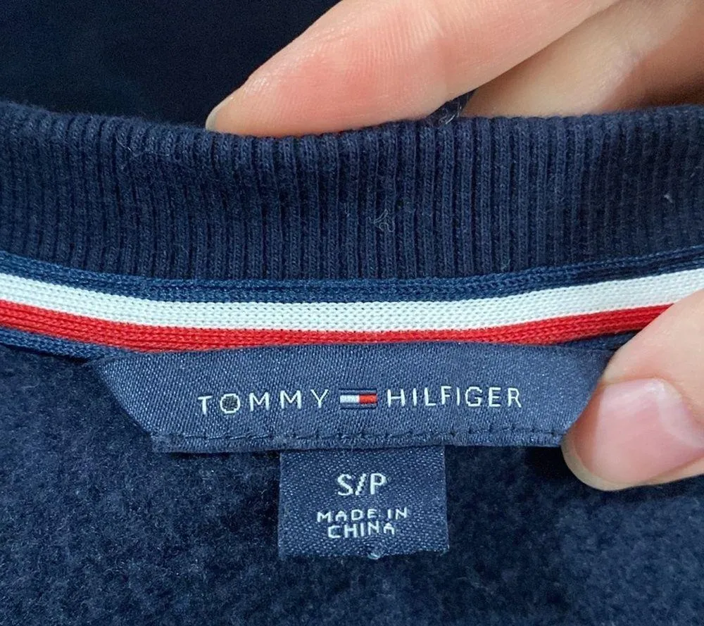 Tommy Hilfiger navy spellout logo graphic sweatshirt size S - Image 10