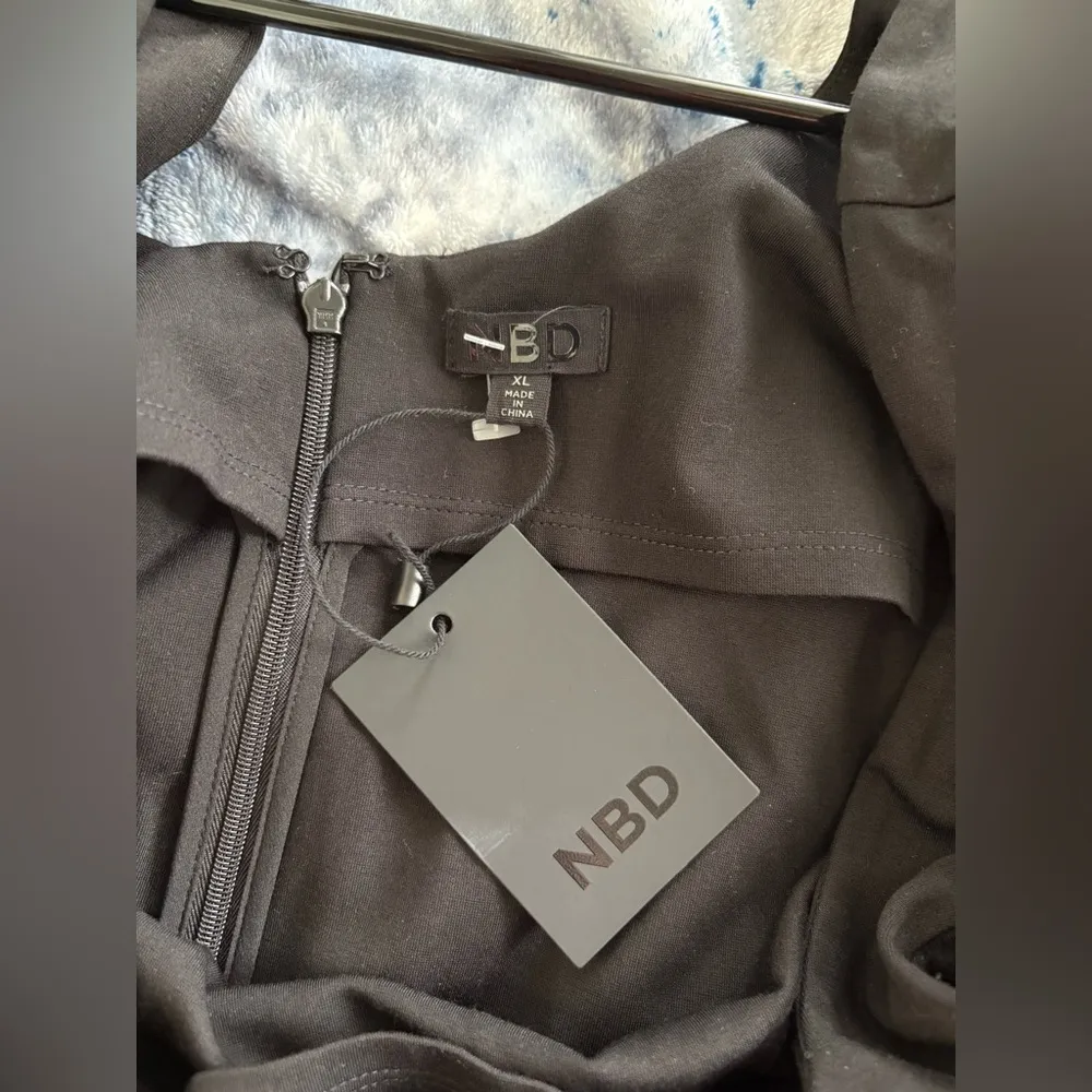 NBD Black Midi Dress XL | New With Tags | Bodycon Scoop Neck Slit Dress - Image 4