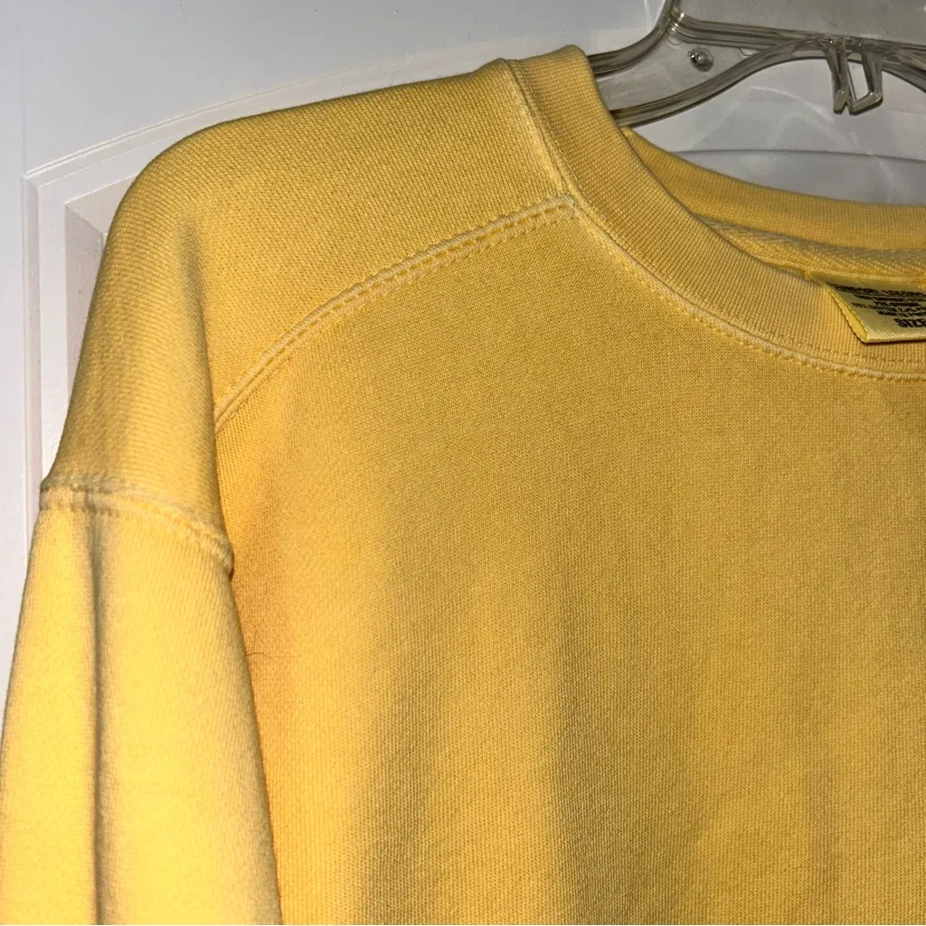 Comfort Colors Yellow Crewneck Sweatshirt Women’s Medium - Image 2