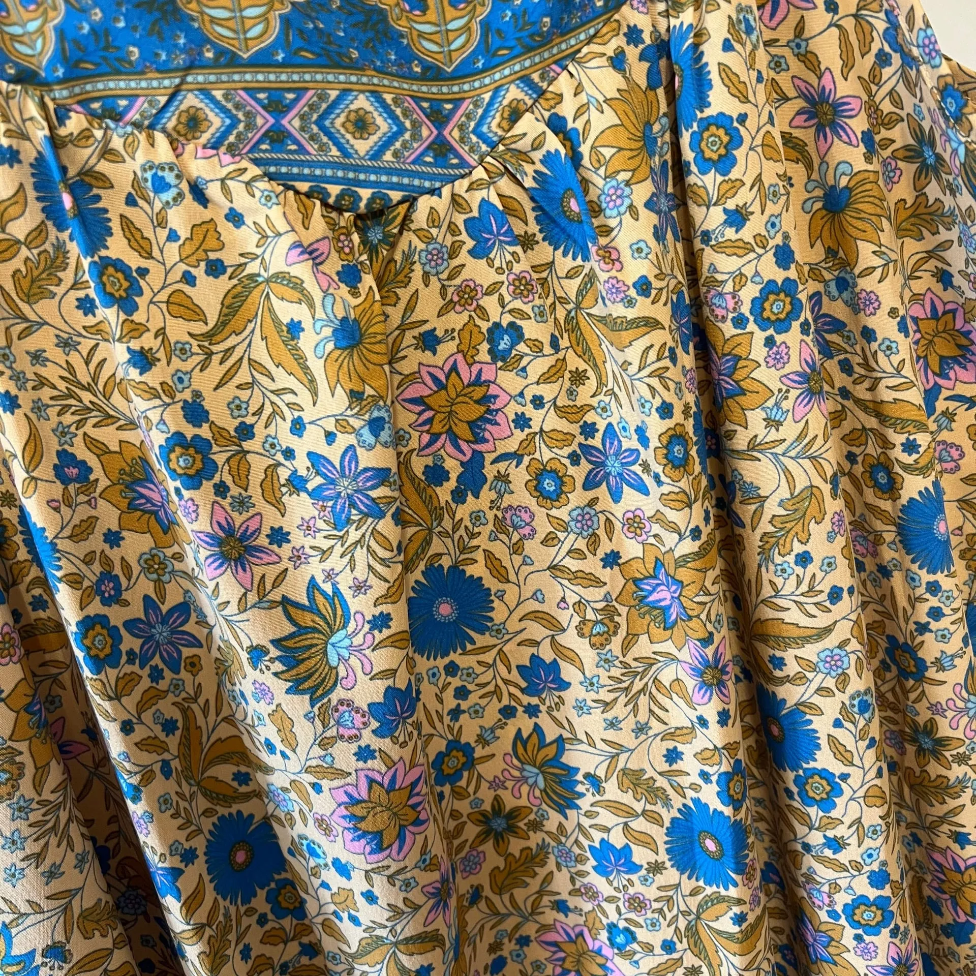 Slickblue Floral Print Drop Down Maxi Dress with Spaghetti Straps Blue Size L - Image 2