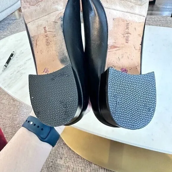 Salvatore Ferragamo Black Leather Block Pumps Gold Buckle Almond Toe Size 8.5 AA - Image 3