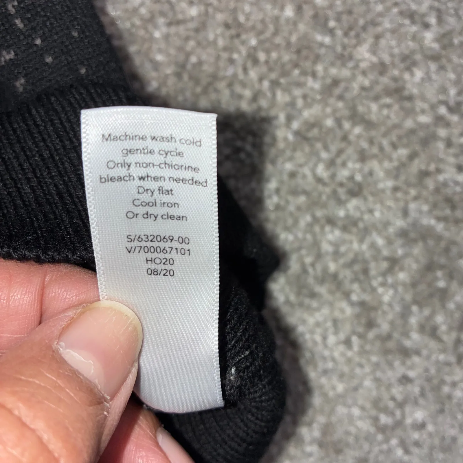 Athleta Sweater Size L Black Beige Extra Fine Merino Wool Blend‎ Pullover Casual - Image 7