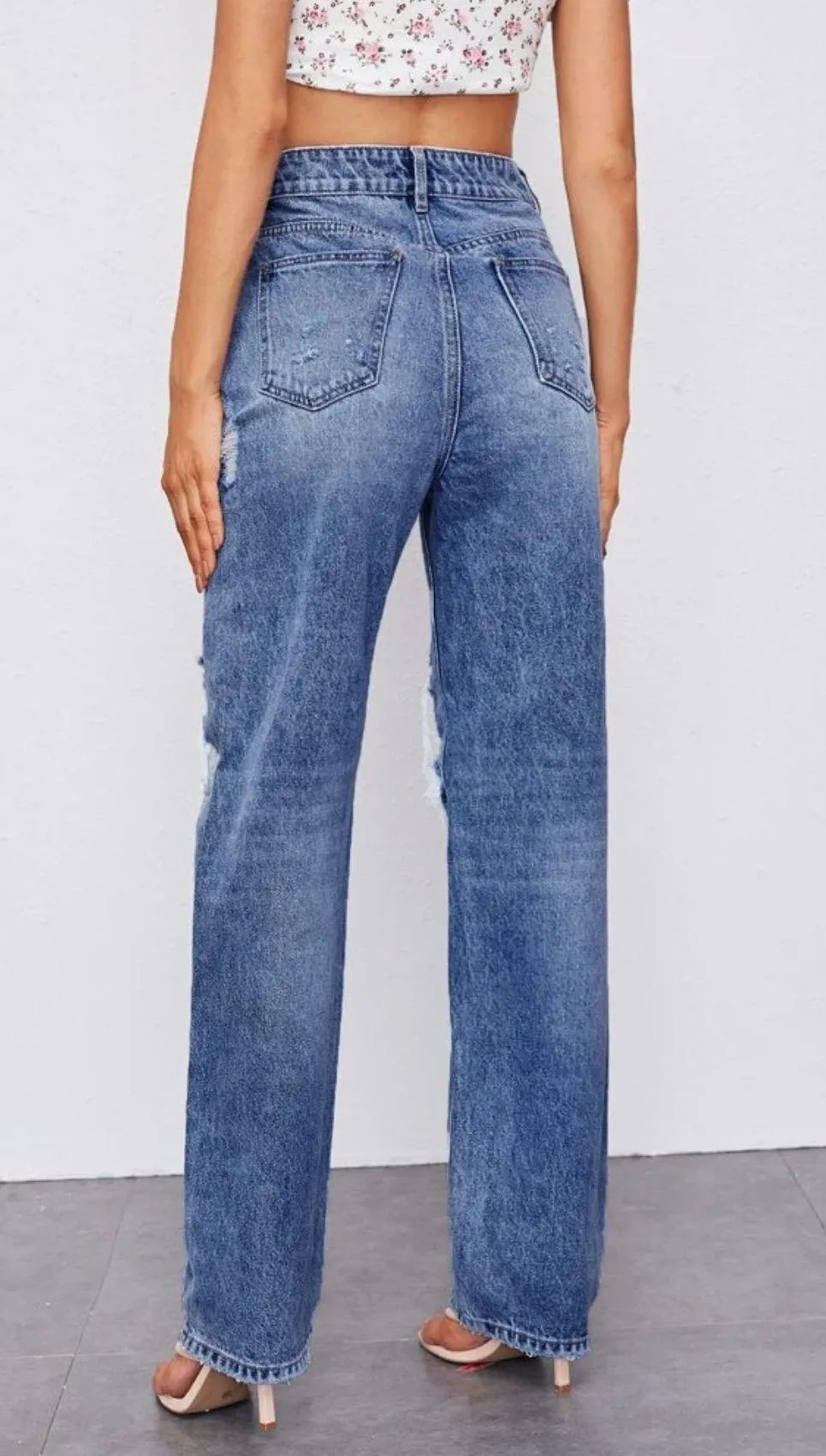 SheIn straight leg distressed jeans - Image 2