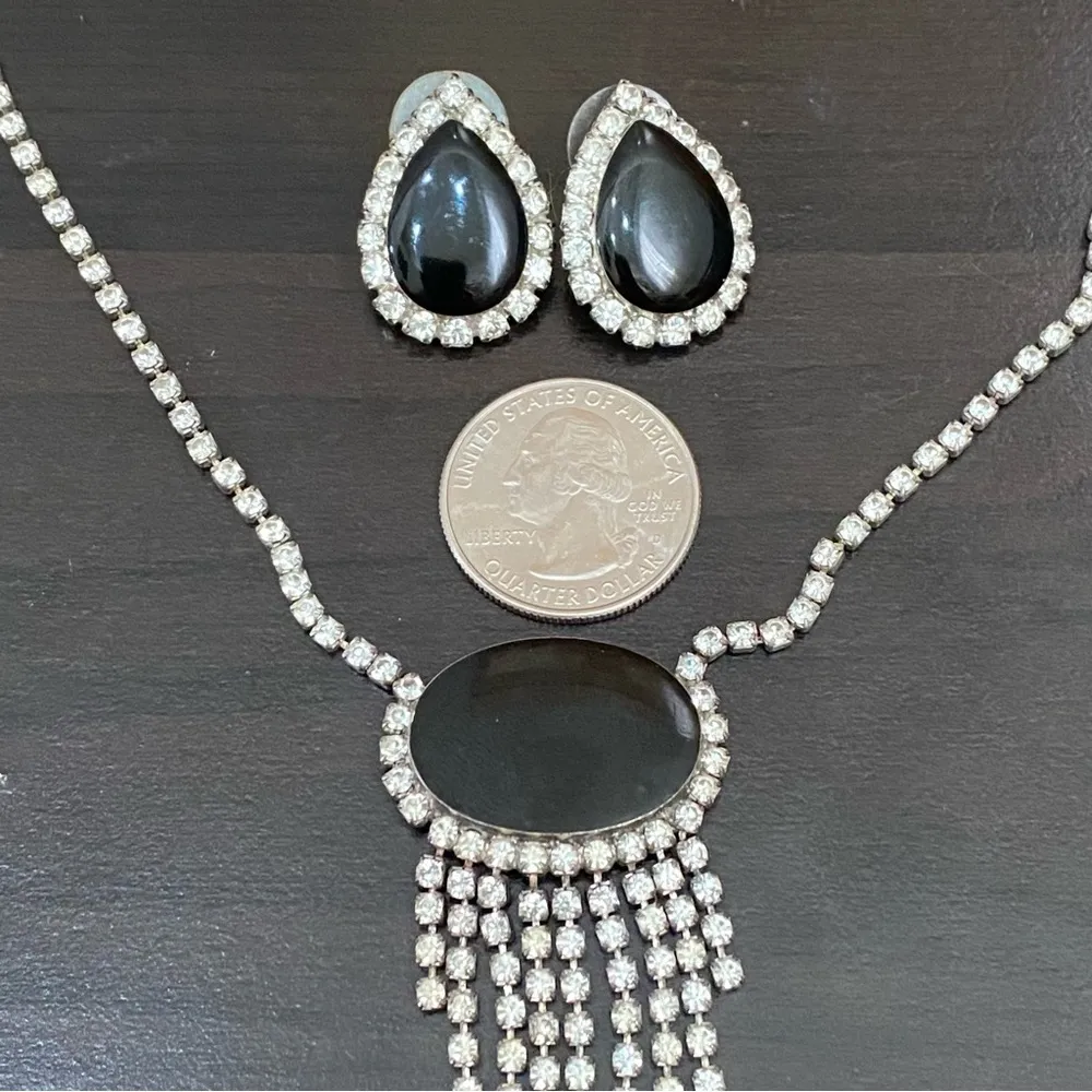 Vintage Unsigned Black Stone Rhinestone Fringe Necklace & Earrings Set - Image 9
