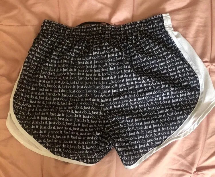 Nike Black And White Shorts, Small - Image 3