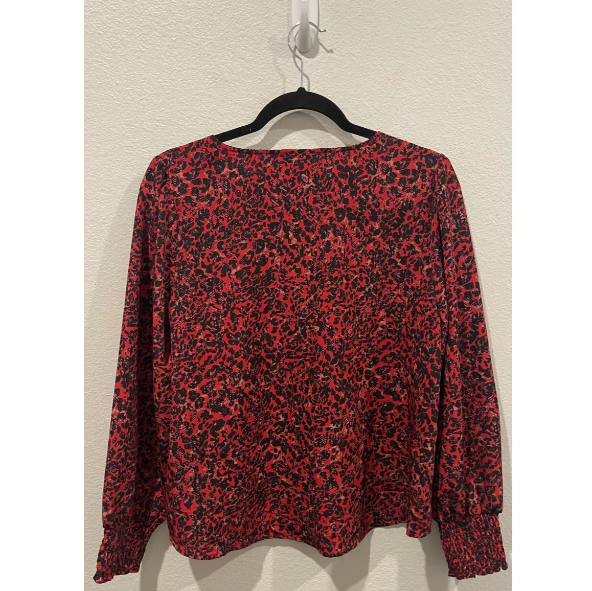 SANCTUARY V-Neck Leopard Print Red Blouse - Image 5