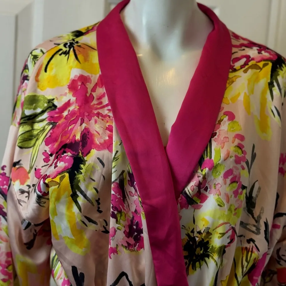 Cacique Floral Satin Barn Robe Set with Pink and Green Accents Size 14/16 F3 - Image 10
