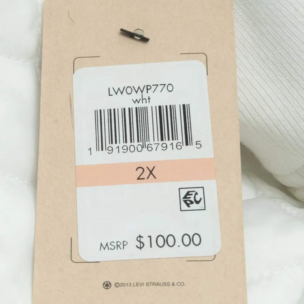 Levi's . Quilted Zip Detail Lightweight Bomber Jacket. - Image 14