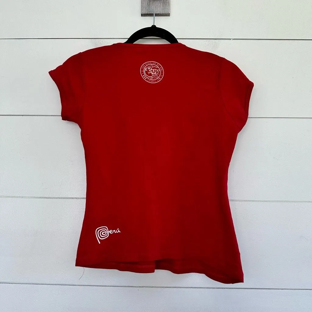 Cuy Arts Women’s Small Red Llama Logo Tee Shirt Peru - Image 3