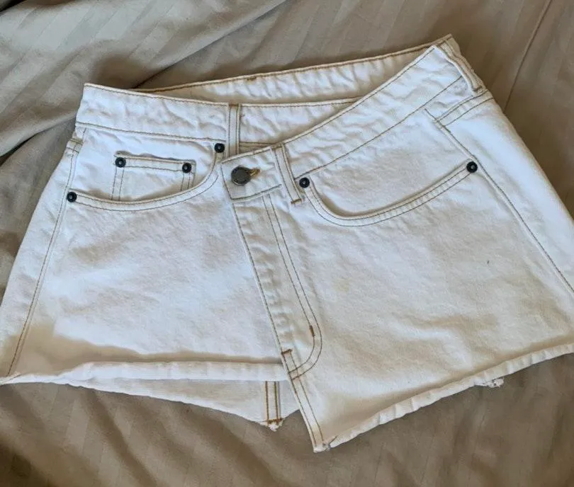 White Asymmetrical Jean Skirt - Image 3