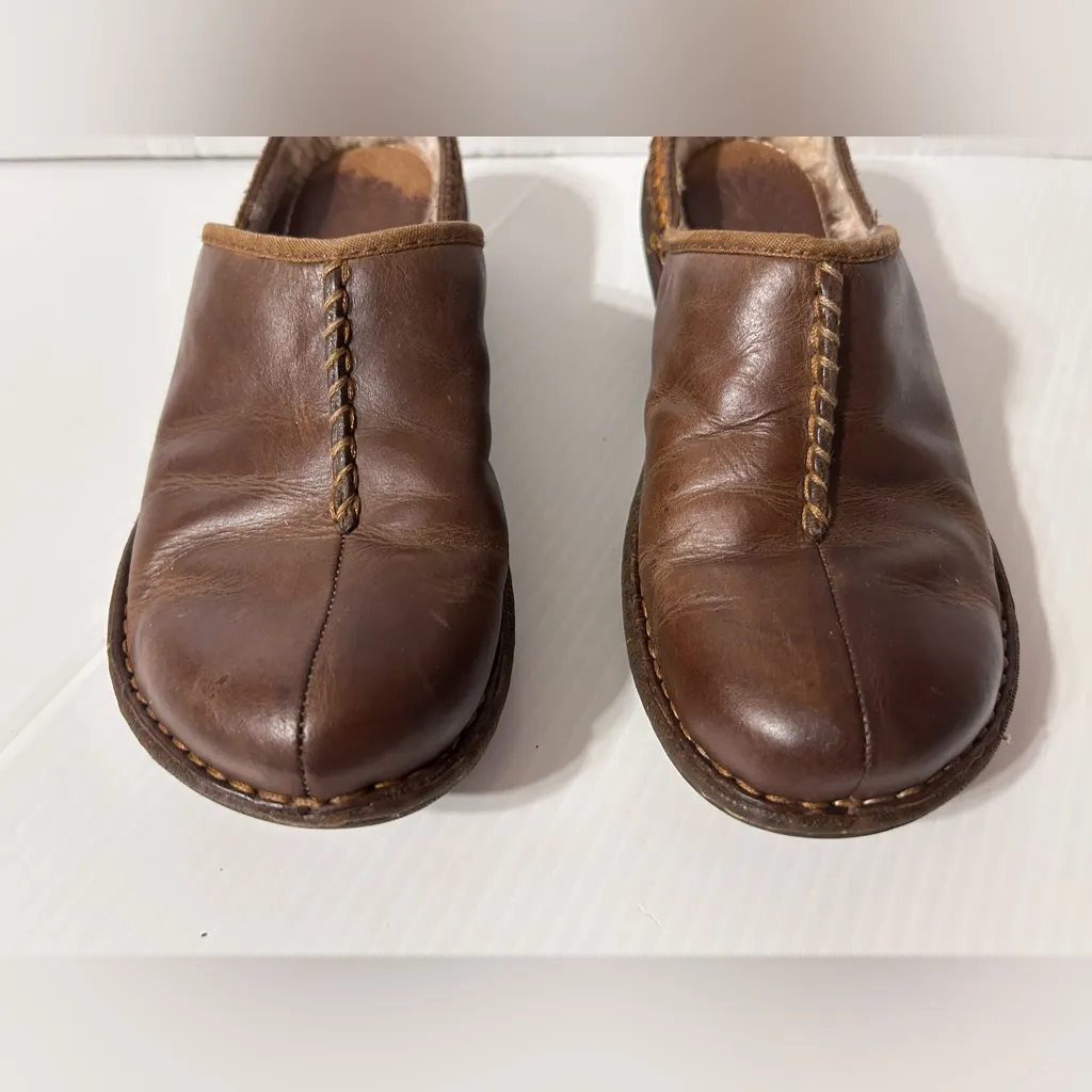 UGG S/N 5135 Kohala brown leather lined-sheepskin mule shoe women size 7 - Image 5