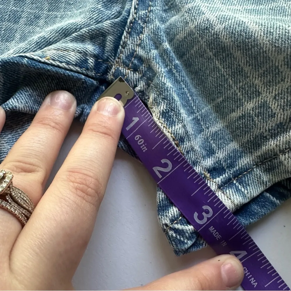 Tractr Women’s High Waist 3” Shorts Blue White Denim Gingham size 4 NWT - Image 5