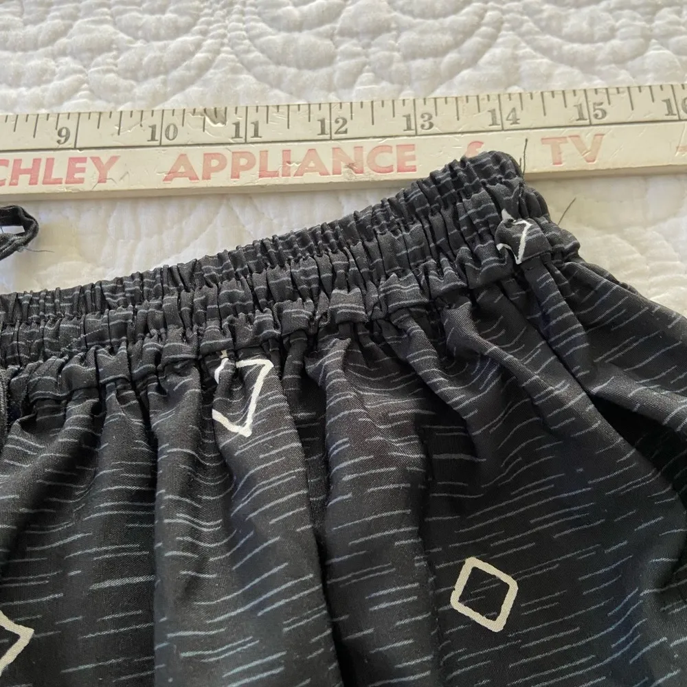 Gypsie Blu Black and White Tropical Print Midi Skirt Stretch Waist Lined Size L Size L - Image 9