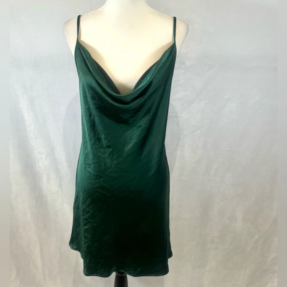 forest green cowl neck satin slip dress size medium - Image 3