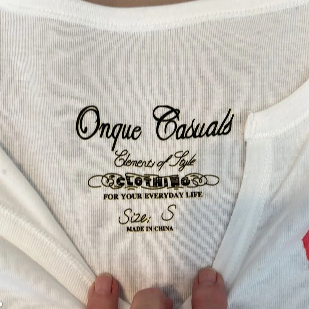 NWT onque casuals size small 3/4 sleeve snap front flowered cardigan White - Image 4