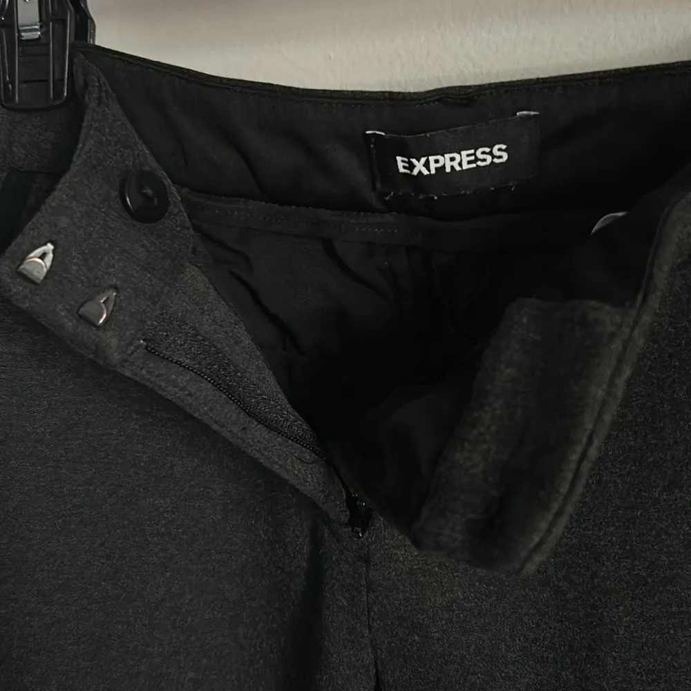 Express Women’s Columnist Ankle Mid Rise Stretch Charcoal Gray Trouser Pants - Image 3