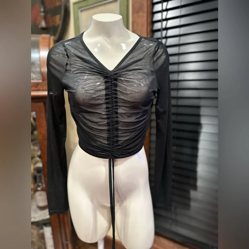 EUC Drawstring Ruched Bust Crop Latin Dance Top Tee Shirts Long Sleeve V Neck - Image 2