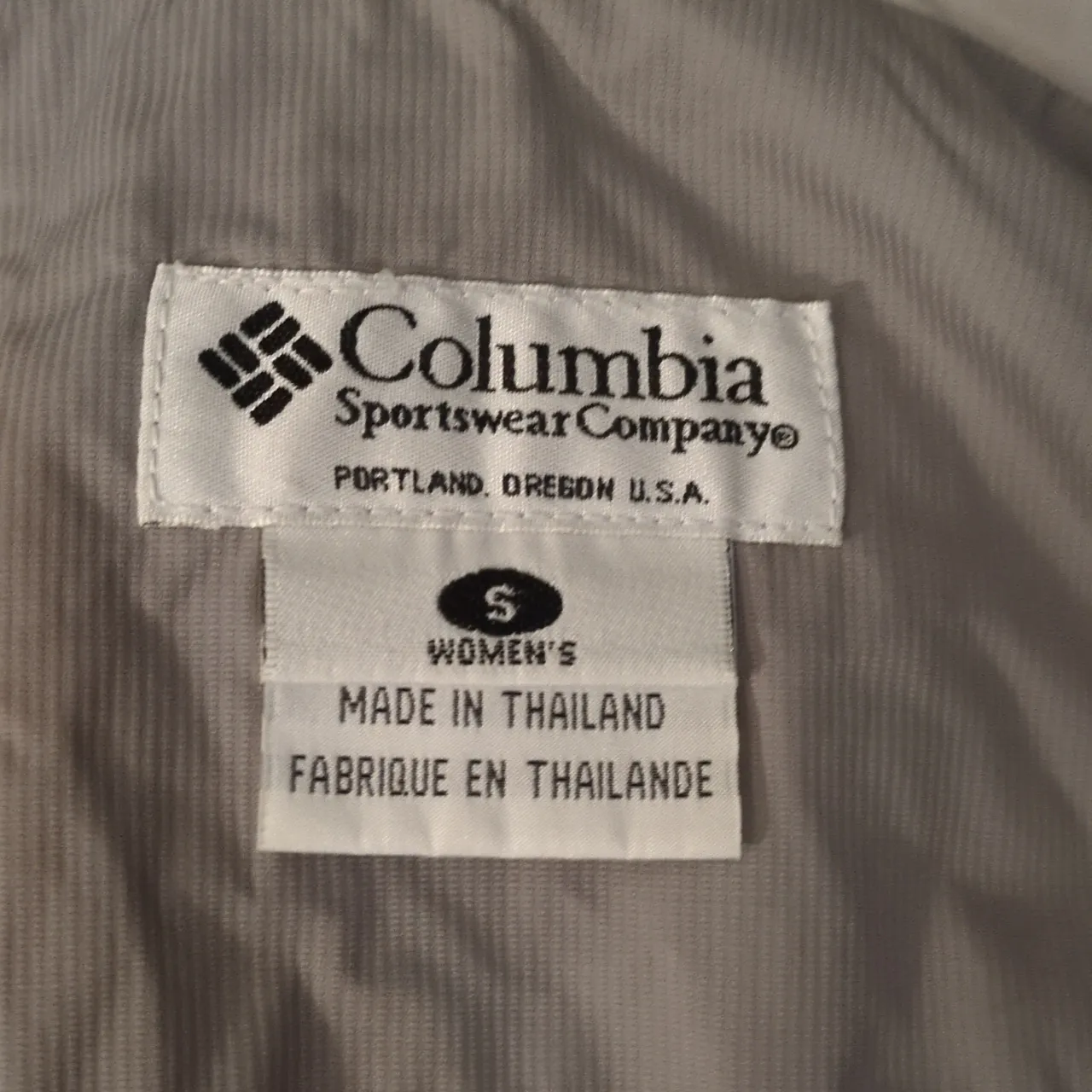 Columbia Yellow And Gray Rain Jacket Size Small - Image 8