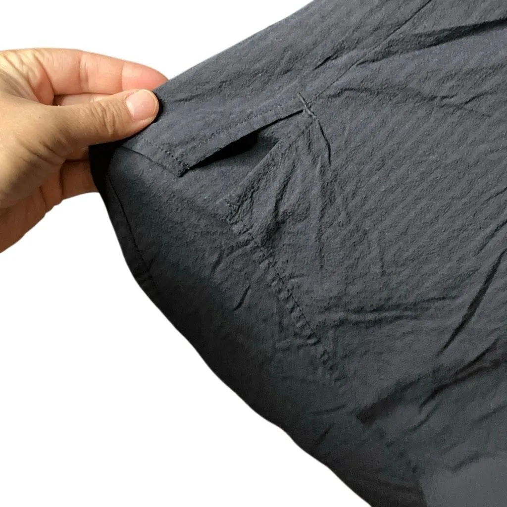 Vineyard Vines Performance Nylon Blend Black V-Neck Half Sleeve Blouse #762 - Image 5