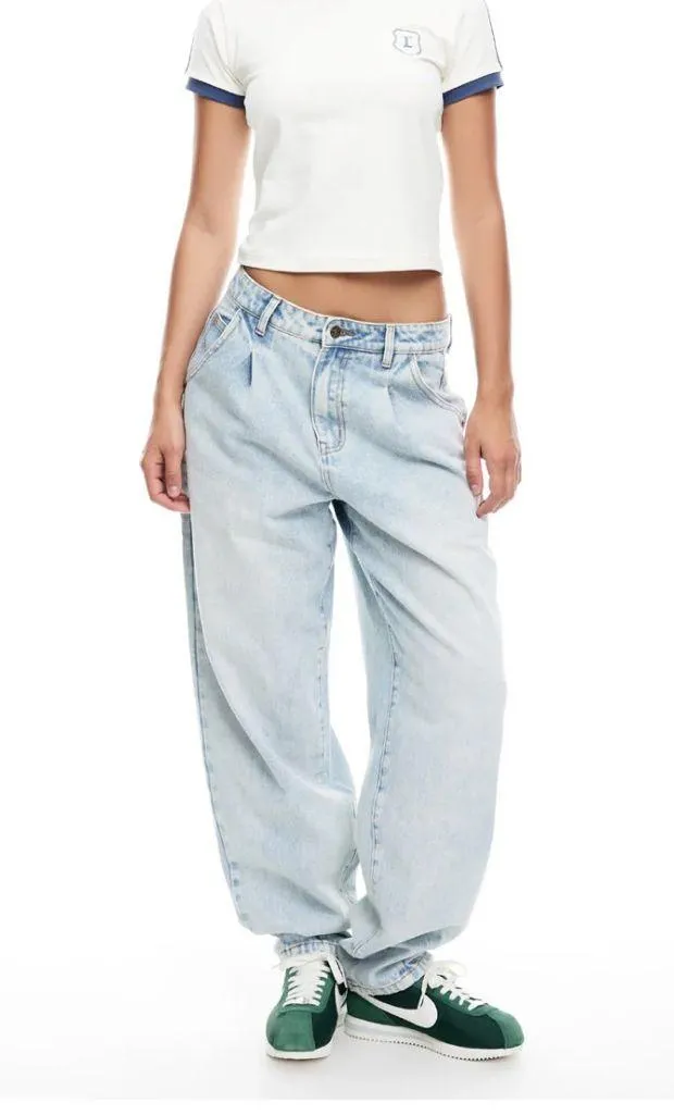 Lioness on my way jeans - Image 3