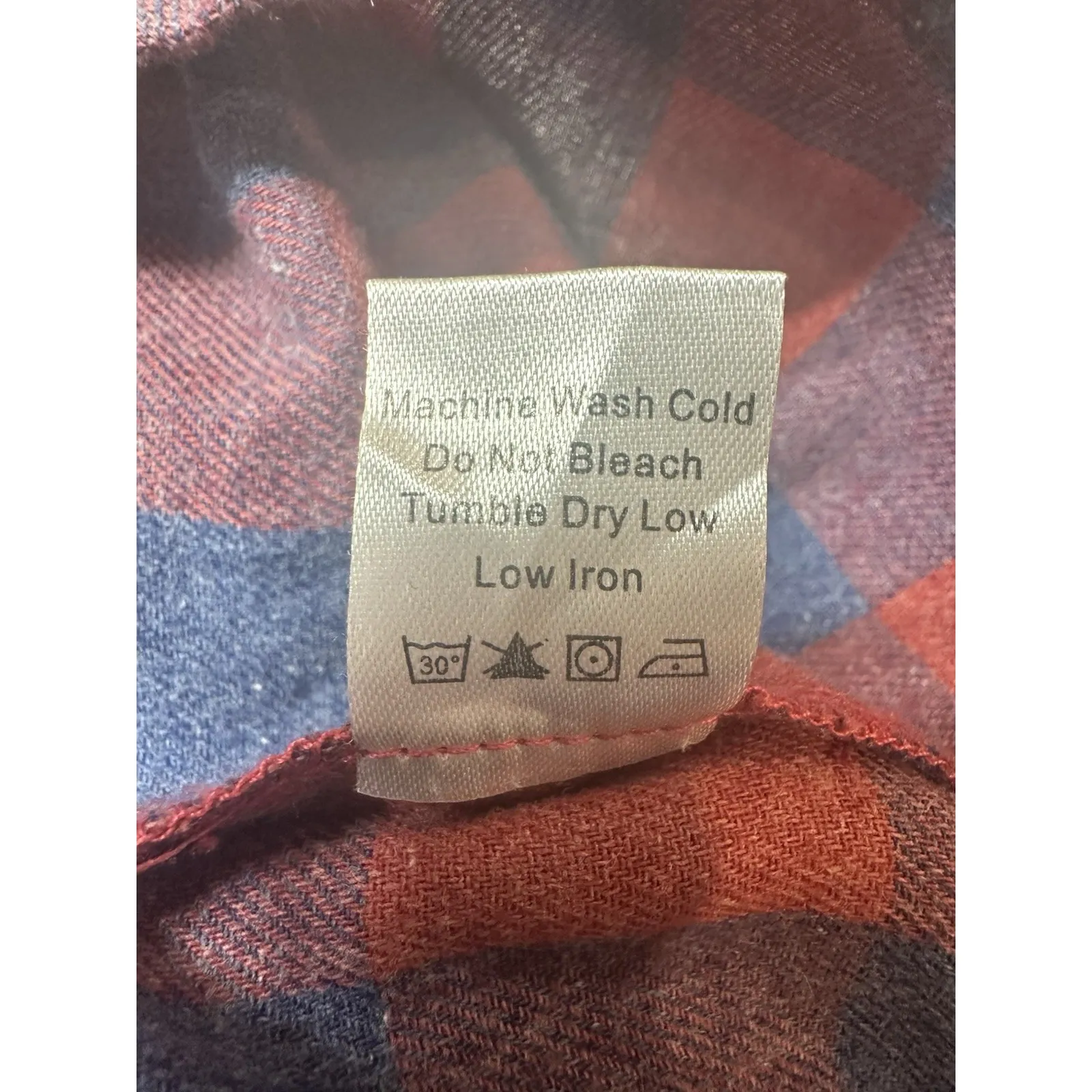 Tuckernuck Saranac Red Blue Buffalo Check Flannel Puff Shoulder Button Shirt L - Image 6