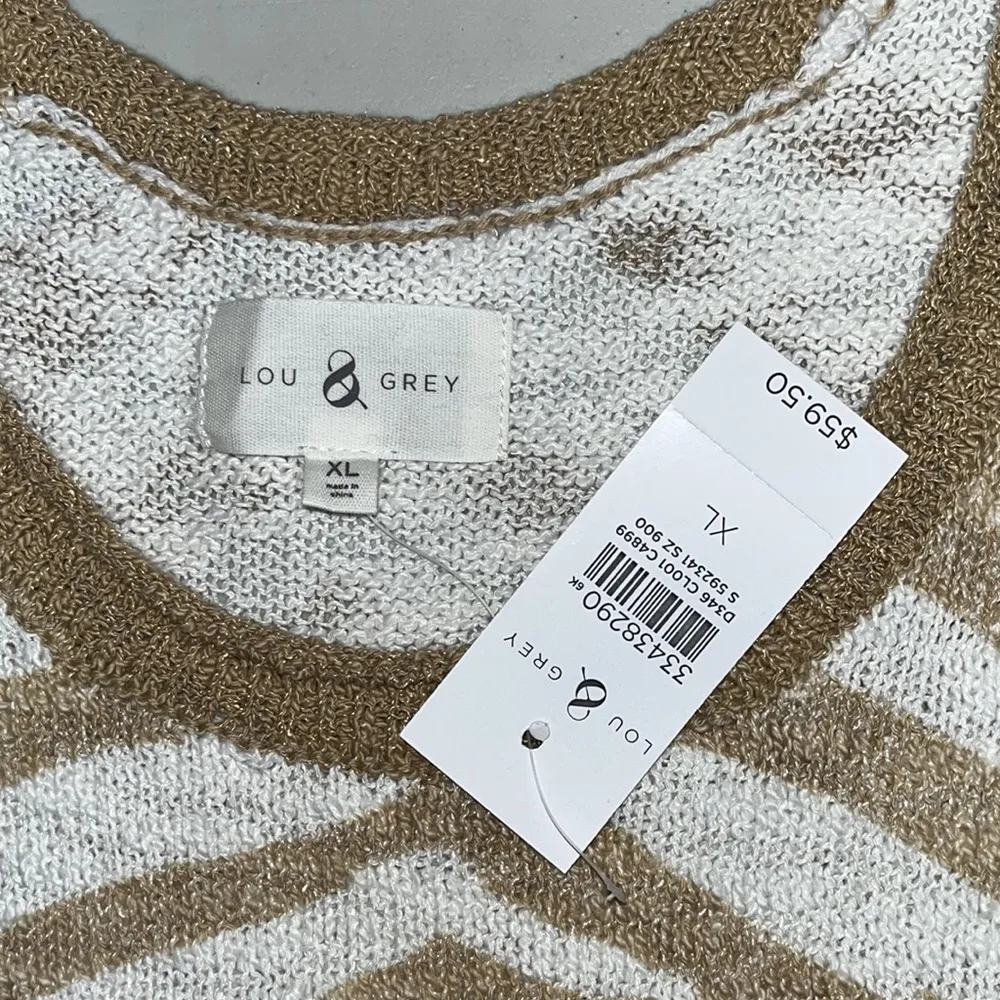Lou & Grey NWT Size XL Tan & White Giraffe Print Sweater Tank Top Blouse - Image 4
