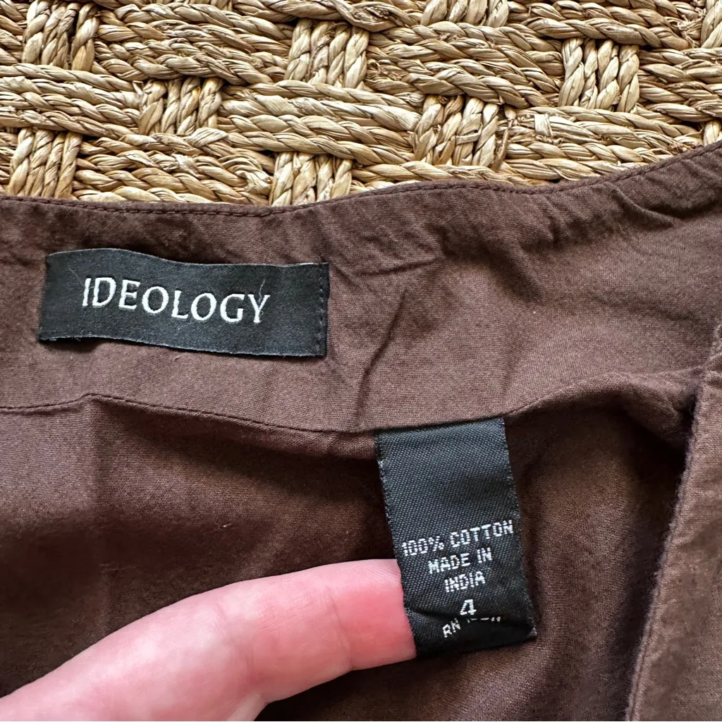 Women’s ideology skirt size 4 - Image 4