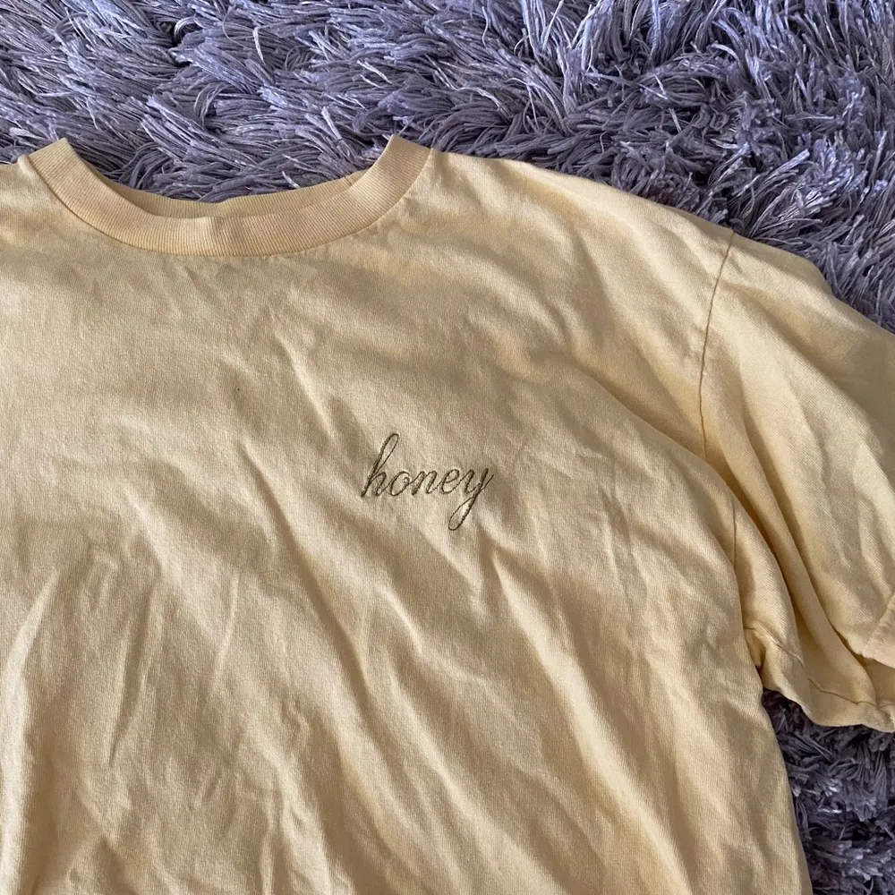 BRANDY MELVILLE - John Galt Aleena Honey Embroidery Top - Image 5