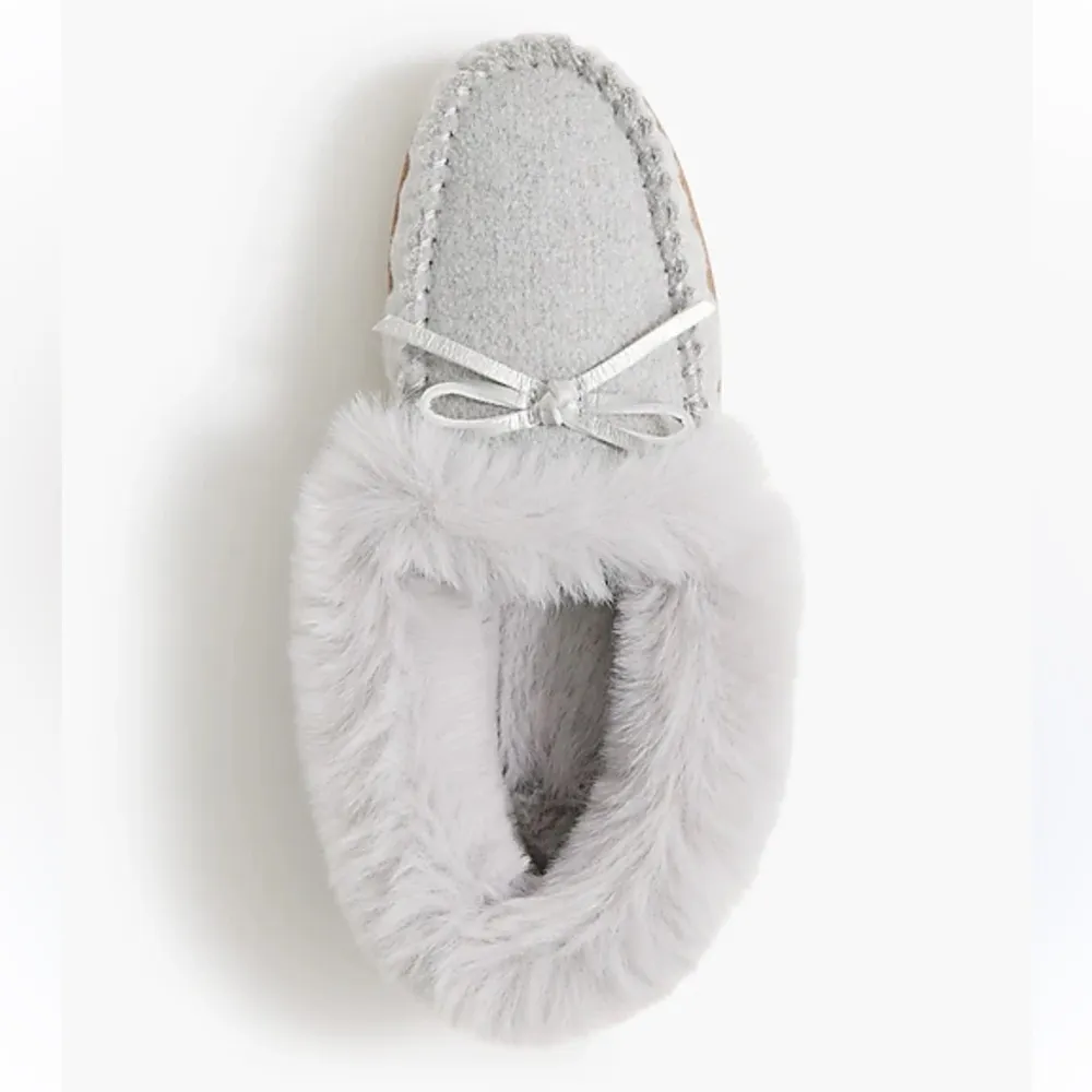 NWT J.Crew womens faux shearling grey moccasin slipper size 8 sold out! - Image 2