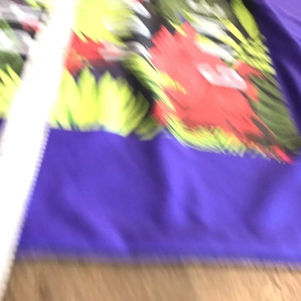 Old Navy Activewear Short Sleeve XL Go-Dry Top - Image 14