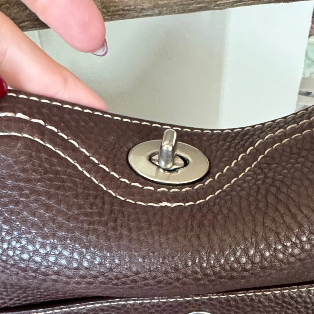 Vintage Coach hobo Dark Brown pebble Leather Handbag - Image 4