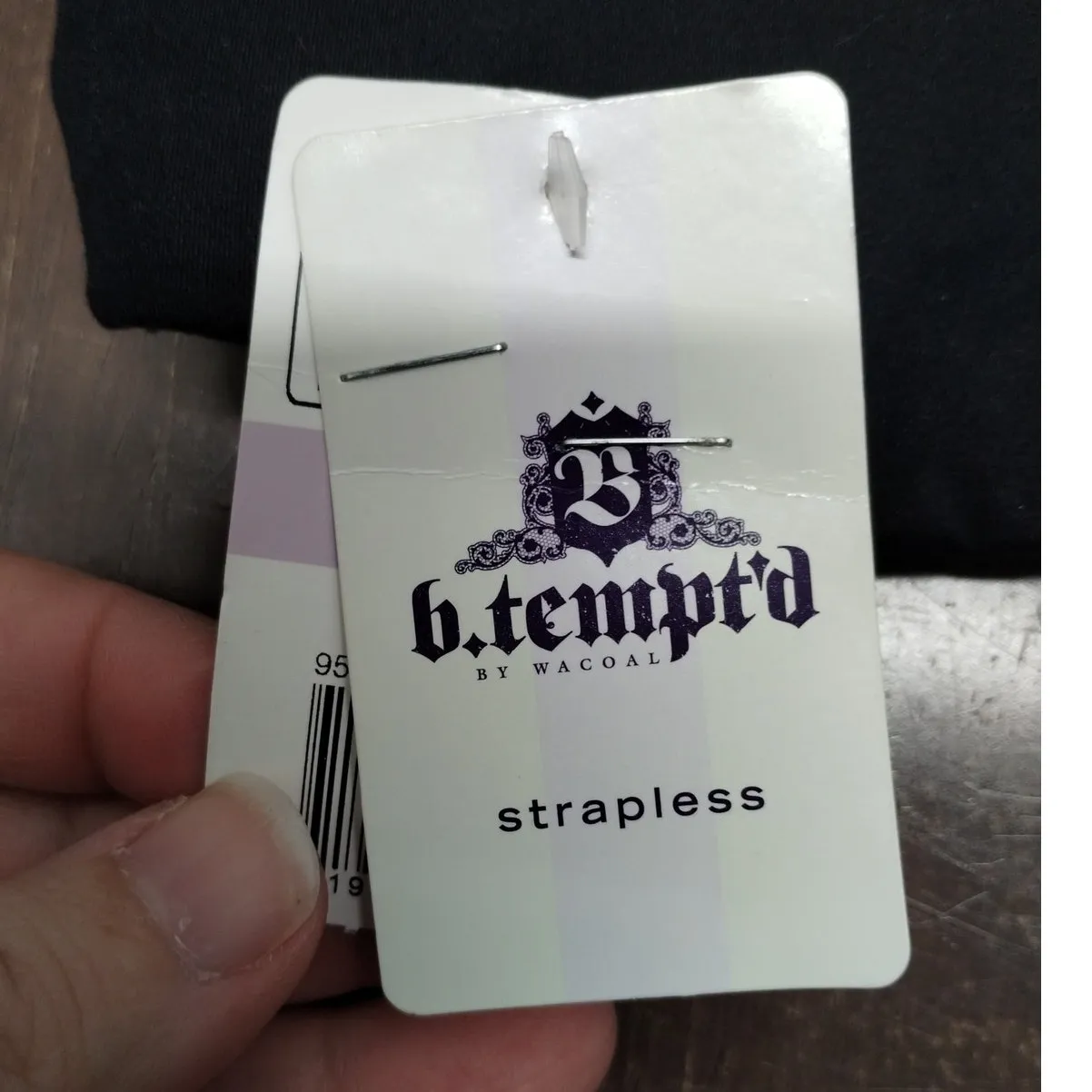 B. Tempt'd Wacoal 34D Black Future Foundation Backless Strapless Bra 959281 NWT Size undefined - Image 5