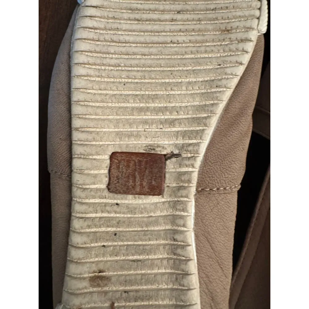 Frye Melanie Slip on flat sneaker tan women's 8 1/2 - Image 6