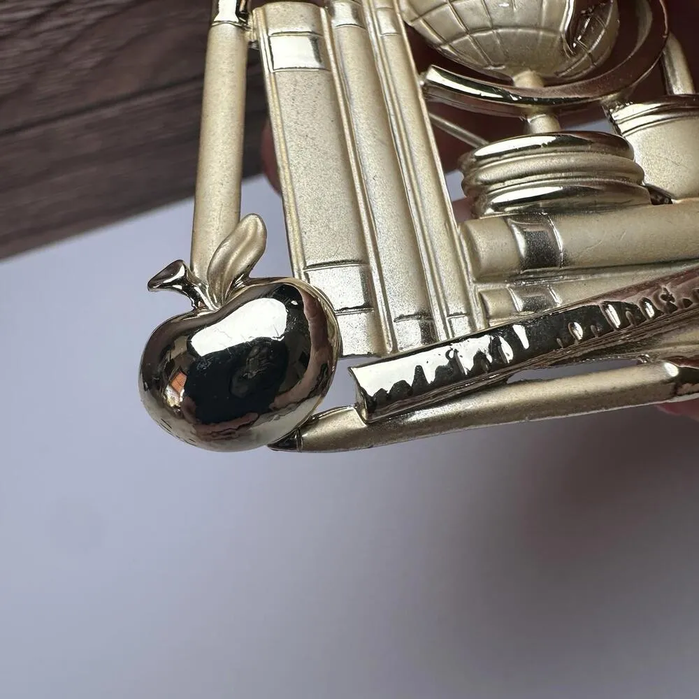 AJC Books & Apple With Earth Globe Gold Tone Brooch For A Teacher Signed - Image 11