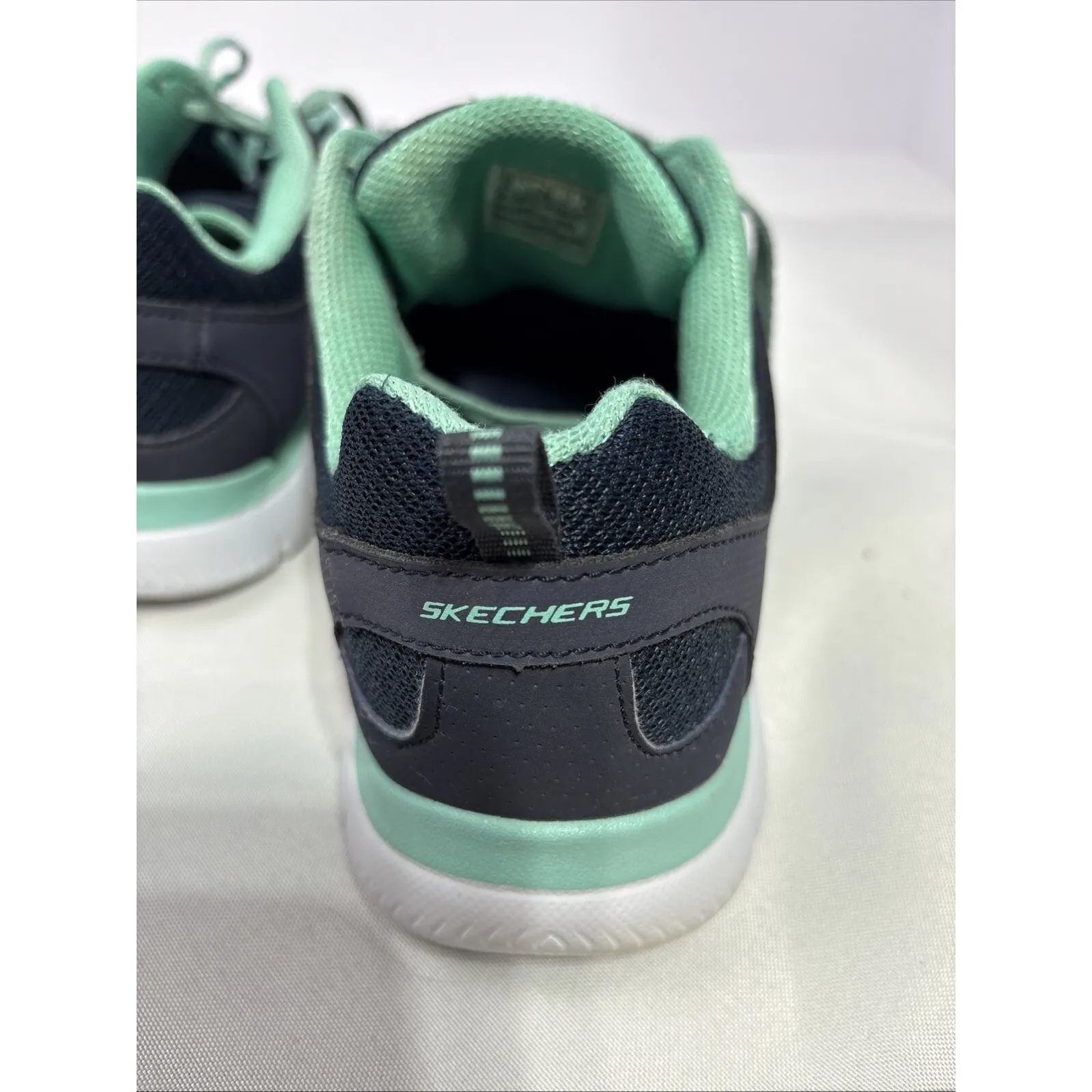 Skechers Women's Lite Weight Memory Foam Sneakers Size‎ 10 Shoes Navy Teal - Image 11