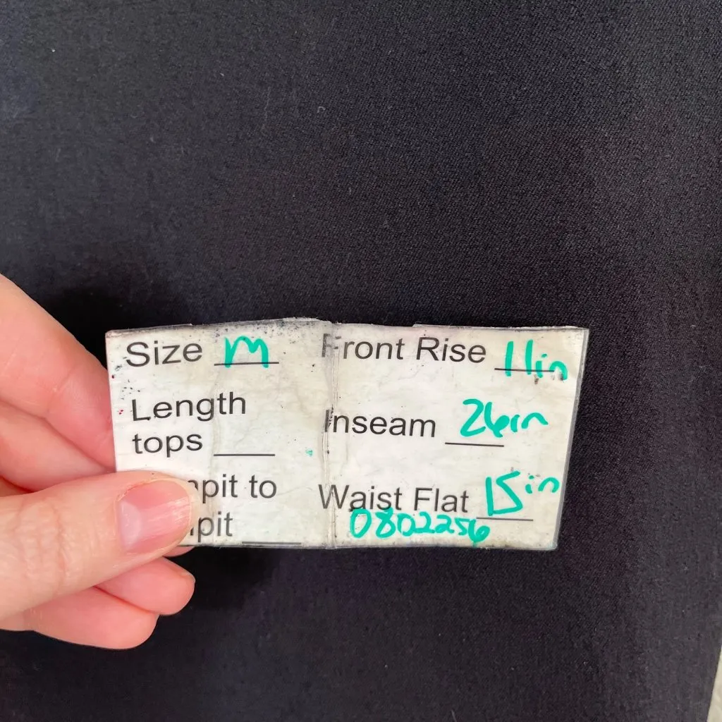 Spanx Womens Medium Black On The GO Kick Flare Pants 20367r - Image 10