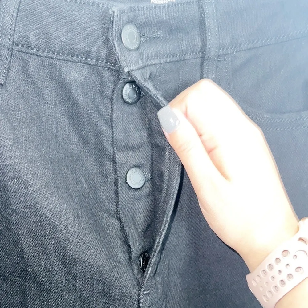 Old Navy Black Slit Hem Extra High Rise Kicker Boot Cut Button Fly Jeans NEW - Image 5