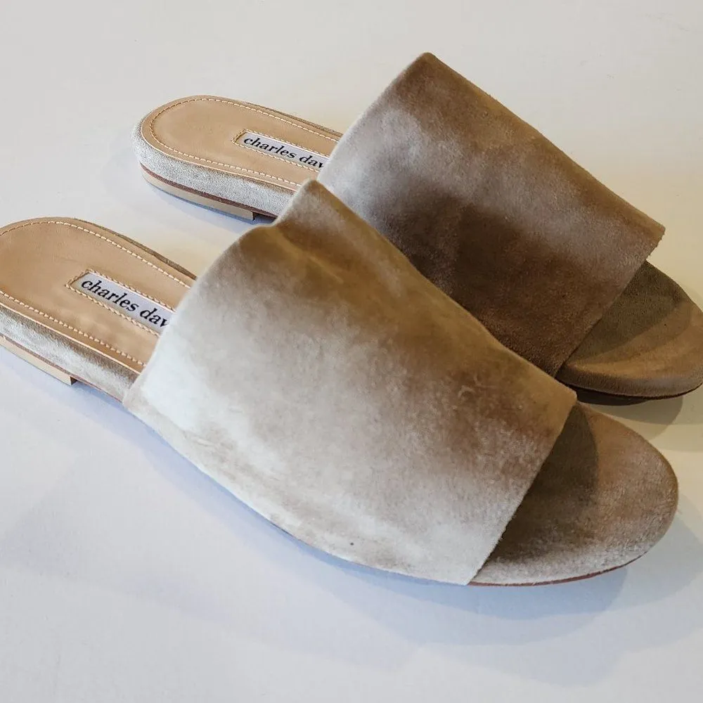 Charles David Taupe Suede Flats Size 8.5 - Image 3