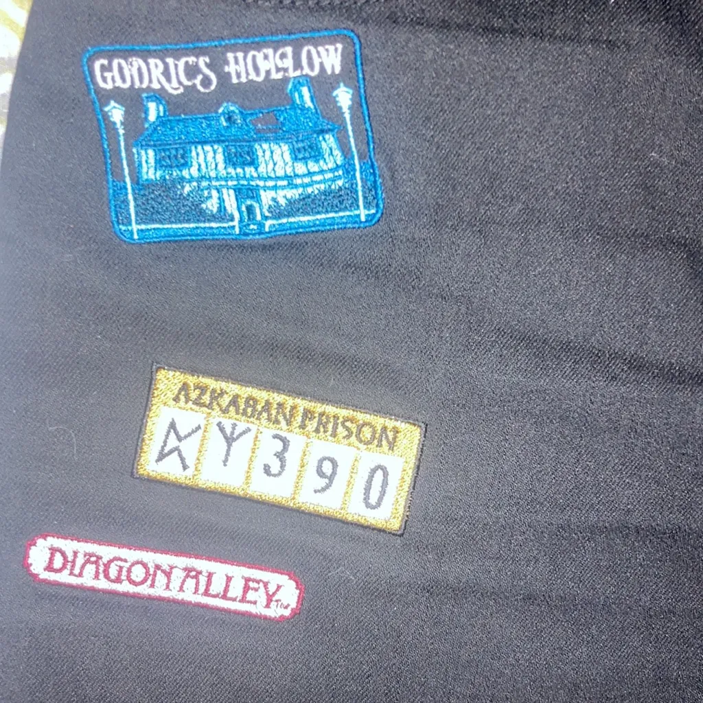 Black Harry Potter Patch Cut Off Shorts Size undefined - Image 3