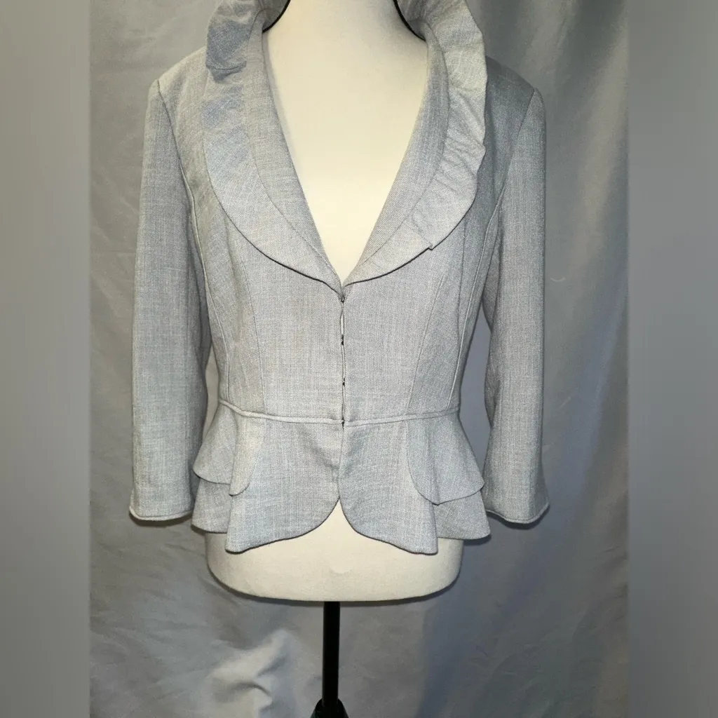 WHBM White House Black Market • Peplum Ruffle Gray Blazer • Size 6 - Image 3