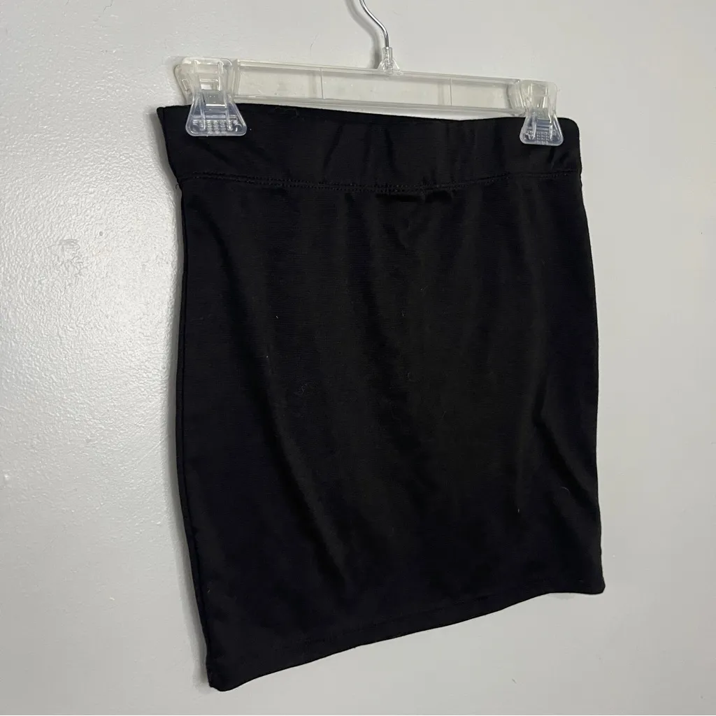 Nollie Black Mini Dress - Image 4