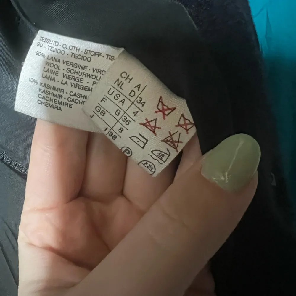 Max Mara Madame 2000’s Wool & Cashmere Long Trench Coat US 4 - Image 12