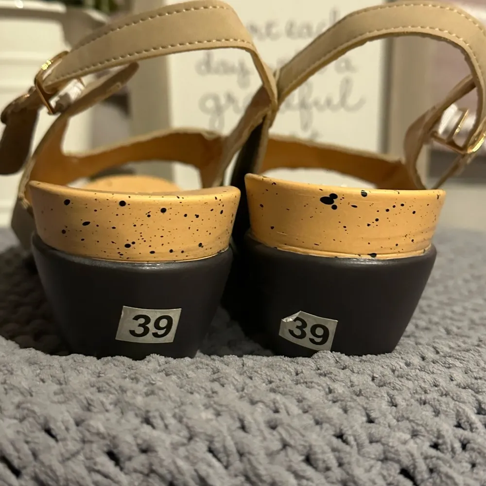 NEW ABCDE Unique Cork Strappy Wedge Sandals Shoes - Image 7