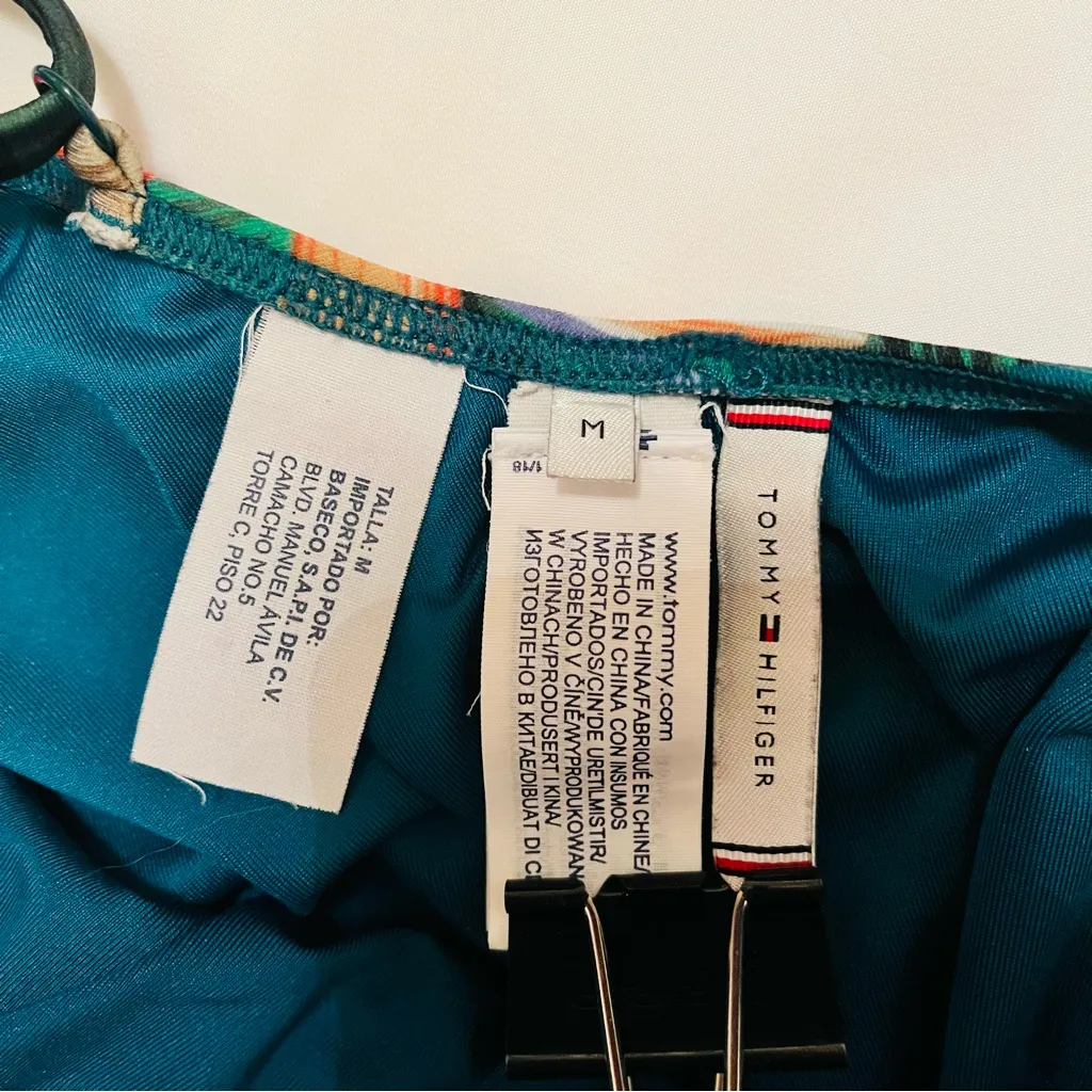 Tommy Hilfiger Palm Swimsuit size Medium Bird of Paradise one piece Tropical - Image 8