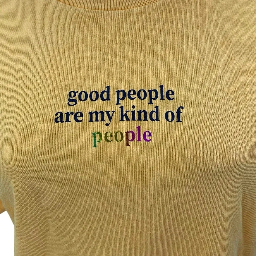 NEW Levi's Women's Yellow Crewneck Short Sleeve Graphic Tee T-shirt Top Size S - Image 3