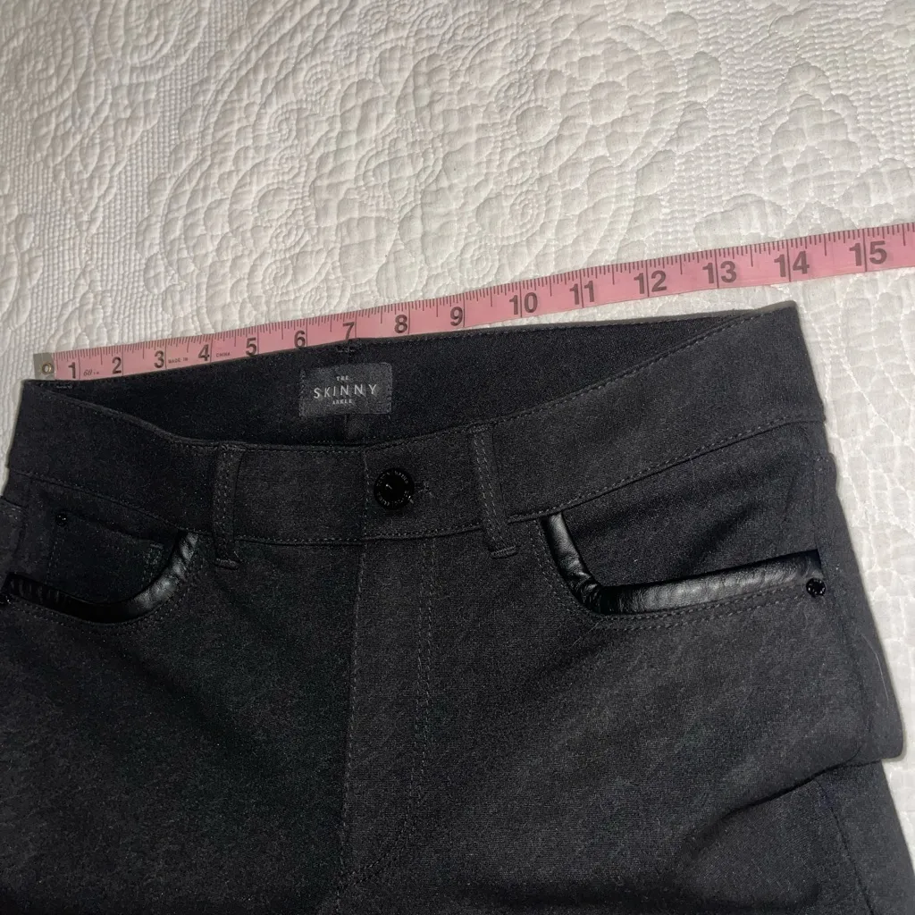 WHBM The Skinny Ankle Black Houndstooth Pants with Leather Trim Womens Size 00 - Image 5