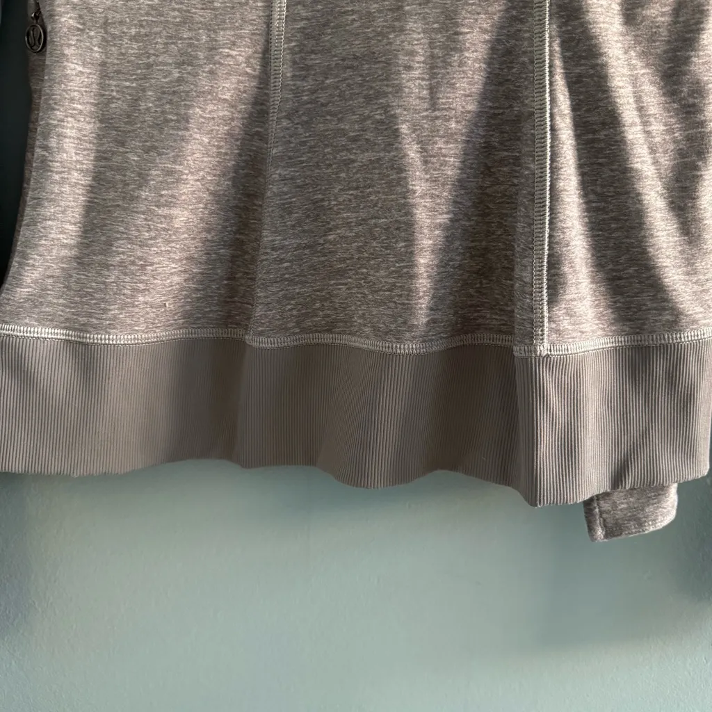 Lululemon Bhakti Yoga Activewear Jacket - Image 15