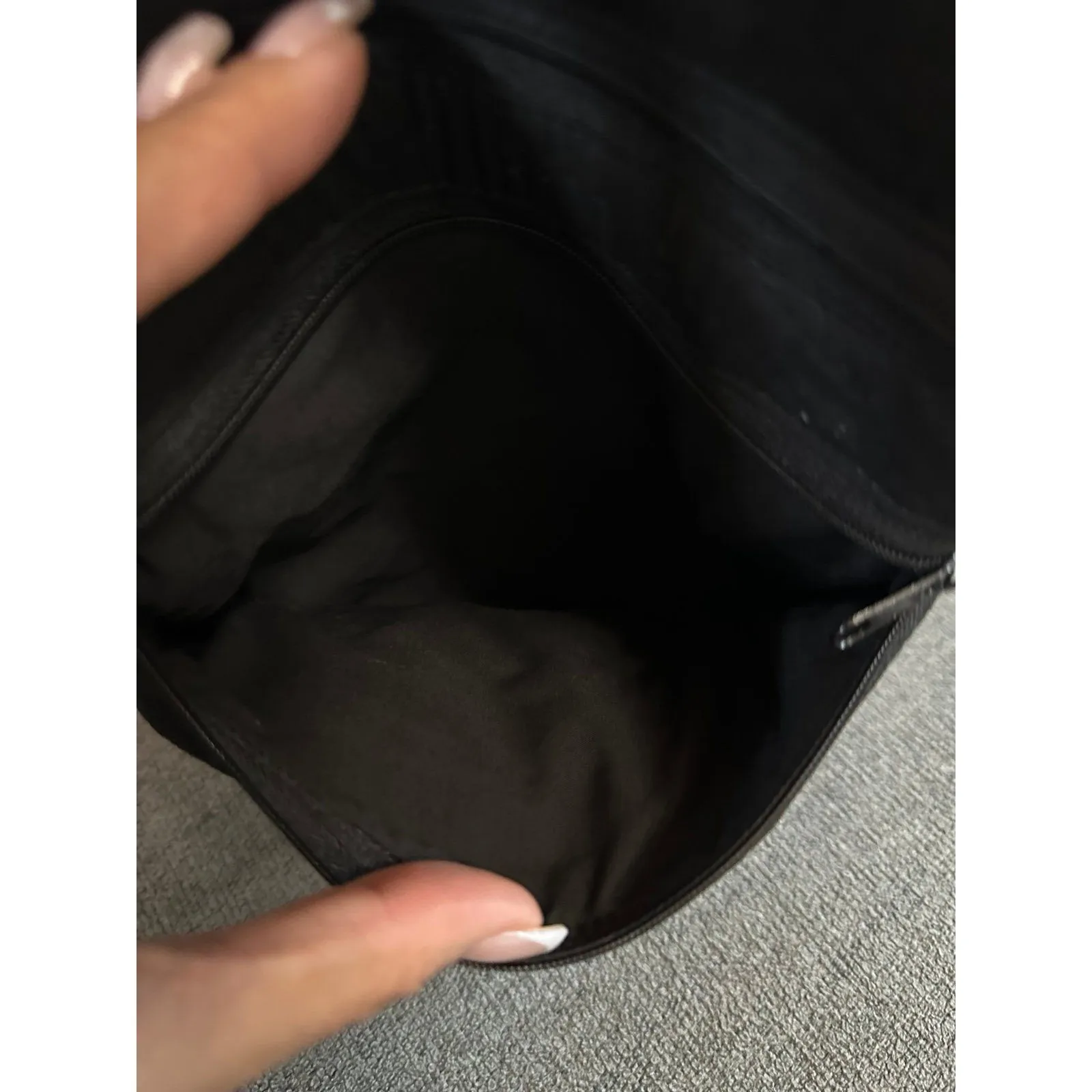 Hawaiian Queens Quilt Floral Embroidered Hand Stitched Zipper Crossbody Tote Bag Black - Image 6